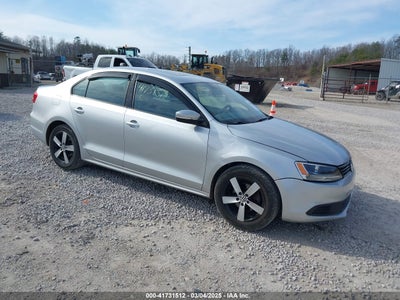VOLKSWAGEN JETTA 2011