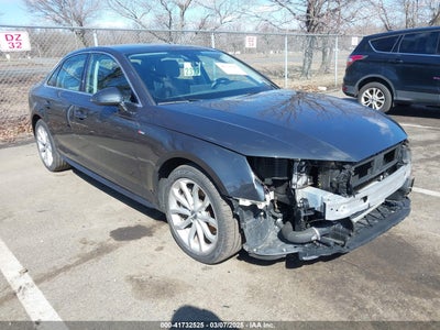 AUDI A4 2019