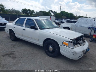 FORD CROWN VICTORIA 2009