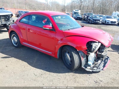 VOLKSWAGEN BEETLE 2012