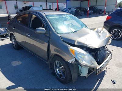 NISSAN VERSA 2014