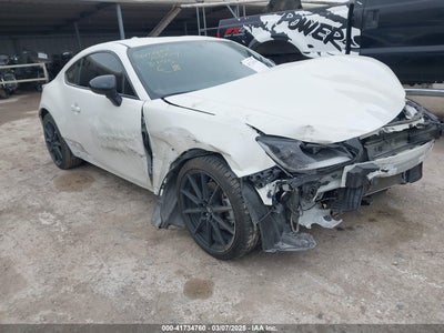 TOYOTA GR86 2023