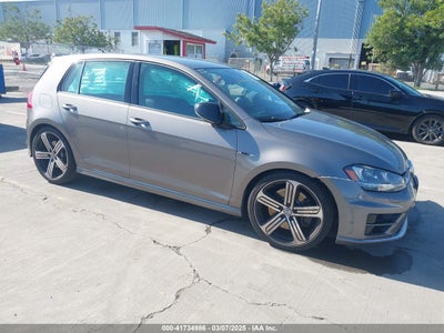 VOLKSWAGEN GOLF R 2016