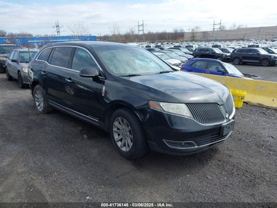 LINCOLN MKT 2013