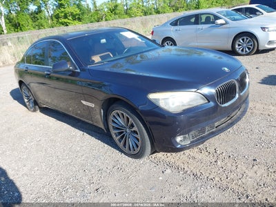BMW 740I 2011