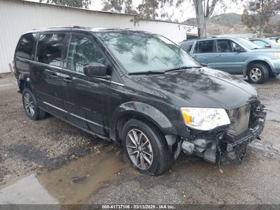 DODGE GRAND CARAVAN 2017