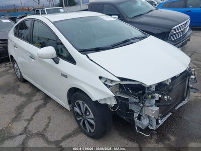 TOYOTA PRIUS PLUG-IN 2012
