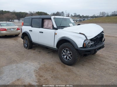 FORD BRONCO 2024