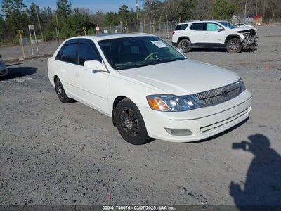 TOYOTA AVALON 2001