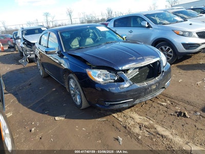 CHRYSLER 200 2011
