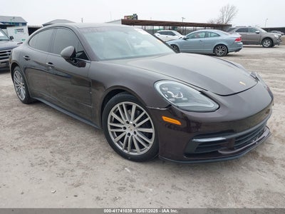 PORSCHE PANAMERA 2019