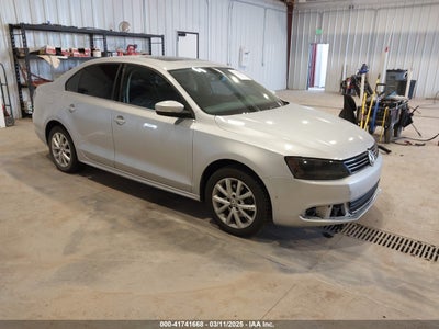 VOLKSWAGEN JETTA 2013