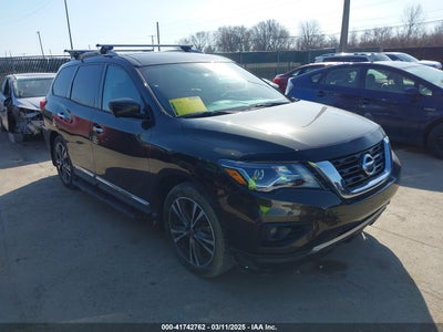 NISSAN PATHFINDER 2017