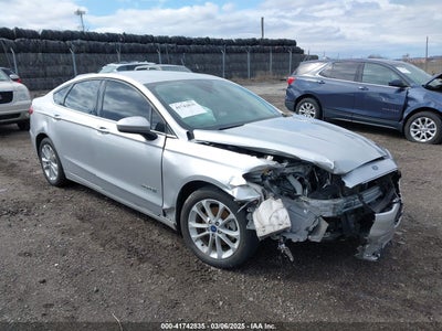 FORD FUSION HYBRID 2019