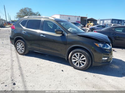 NISSAN ROGUE 2017