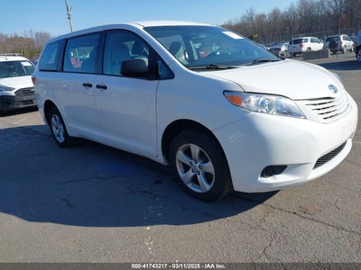 TOYOTA SIENNA 2017