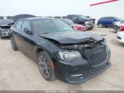CHRYSLER 300 2021
