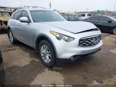 INFINITI FX35 2011