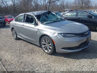 CHRYSLER 200 2015
