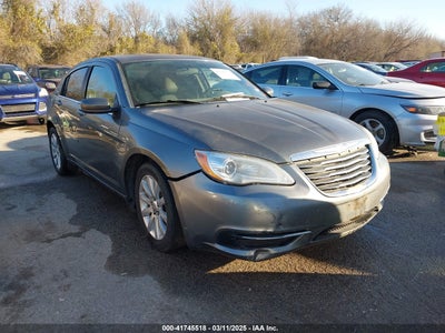 CHRYSLER 200 2012
