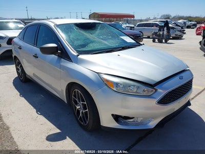 FORD FOCUS 2015