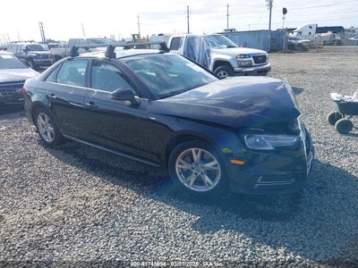 AUDI A4 2018