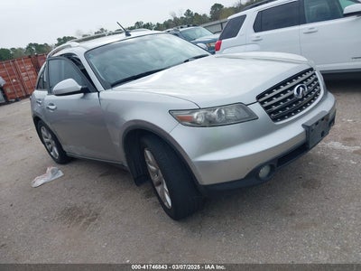 INFINITI FX35 2005