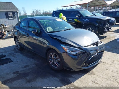 TOYOTA YARIS 2019