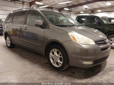 TOYOTA SIENNA 2005