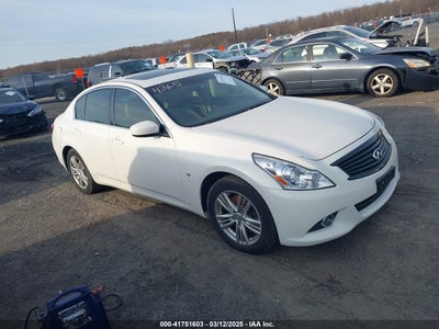 INFINITI Q40 2015