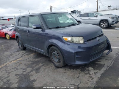 SCION XB 2012