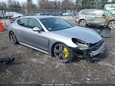 PORSCHE PANAMERA 2012