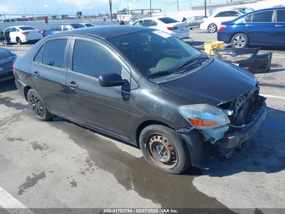 TOYOTA YARIS 2010