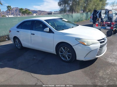 TOYOTA CAMRY 2015