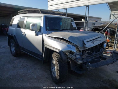 TOYOTA FJ CRUISER 2008