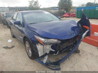 TOYOTA CAMRY HYBRID 2016