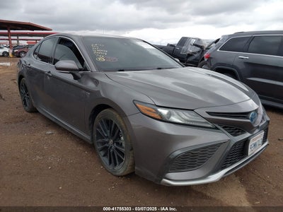 TOYOTA CAMRY 2021