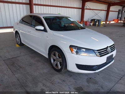 VOLKSWAGEN PASSAT 2014