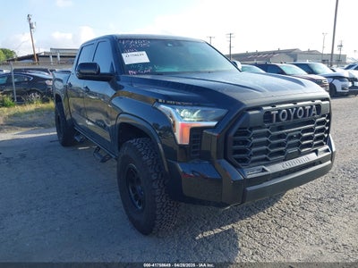 TOYOTA TUNDRA 2025
