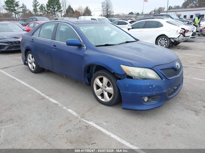 TOYOTA CAMRY 2011