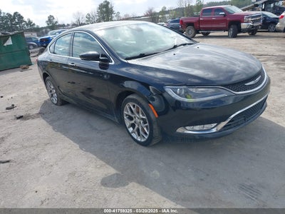 CHRYSLER 200 2015