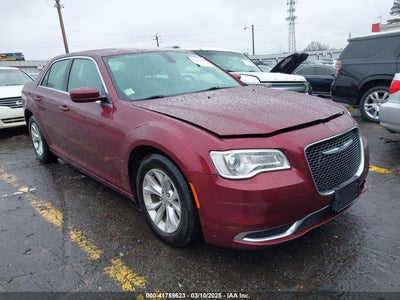 CHRYSLER 300 2015