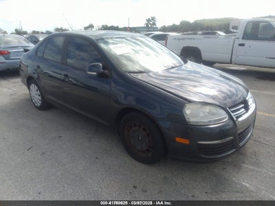 VOLKSWAGEN JETTA 2010