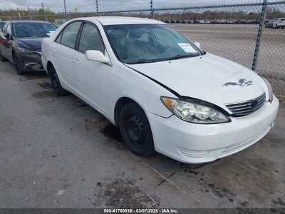 TOYOTA CAMRY 2005