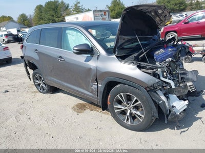 TOYOTA HIGHLANDER 2017