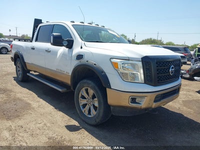 NISSAN TITAN XD 2017