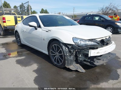 TOYOTA 86 2017