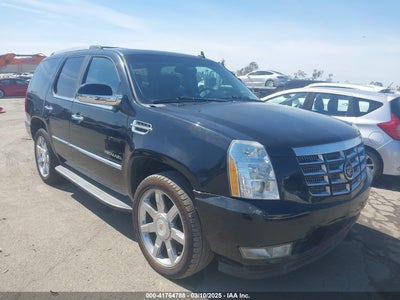 CADILLAC ESCALADE 2013