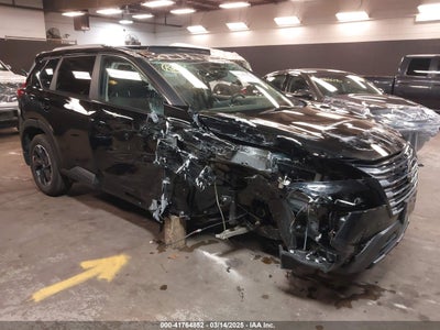 NISSAN ROGUE 2024
