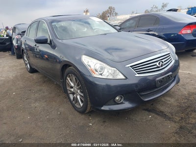 INFINITI G37 2013